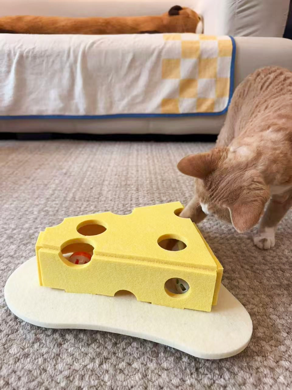 Felt Cheese Puzzle Cat Toy